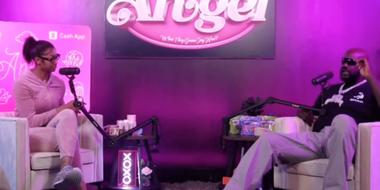 Shaquille O'Neal Faces Backlash for Controversial Comment on Angel Reese Dunking in Shorter Shorts [Video]