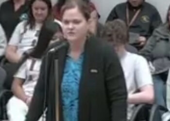 Forest Lake Parent Defends Using “Retard” in Heated School Board Meeting [Video]