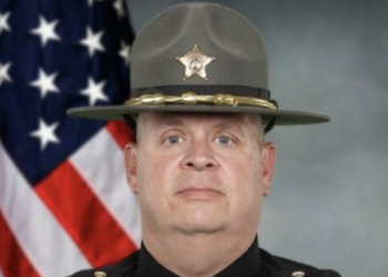 Ohio Sheriff's Lieutenant Says He Won't Offer Emergency Help to People Who Vote Democrat, Blames Comments on Medication
