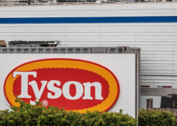 Tyson Foods Ditches High-Fructose Corn Syrup — And That’s Not All They’re Dropping