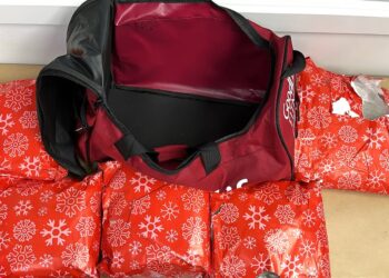 Holiday Schemes: Canadian Woman Attempts to Smuggle Meth Wrapped As Christmas Gifts Through the Airport