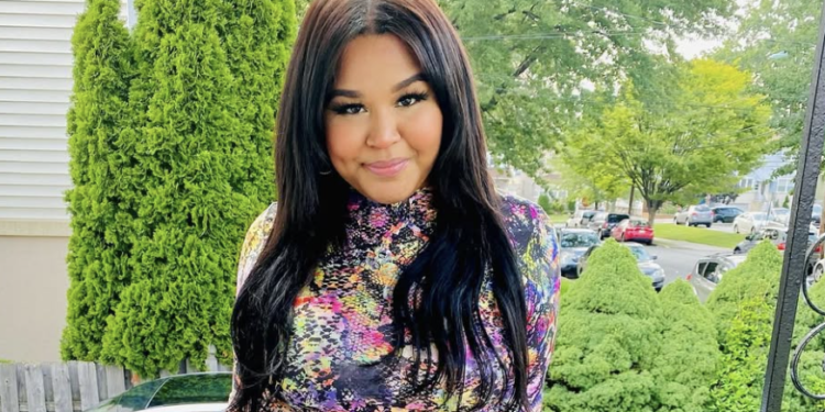 Popular Body-Positive Influencer Carol Acosta Dies After Choking Inside a New York Restaurant
