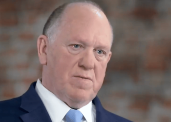 Trump’s Border Czar Tom Homan Took $50K From Feds Pretending to Be Contractors