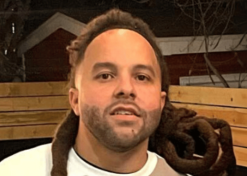 Black Real Estate Developer Profiled by White Woman Who Questioned His Residency in Affluent Neighborhood [Video]