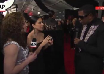 AP Issues Apology for Snubbing Babyface During Grammy Interview