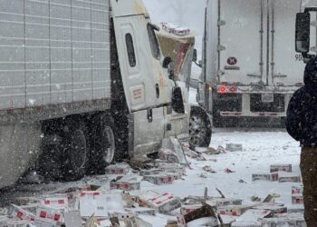 Semi Truck Carrying Hundreds of Eggs Crashes on Oklahoma Highway