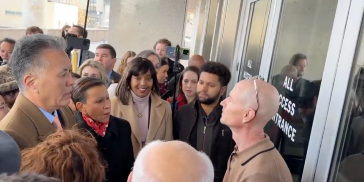 Democratic Lawmakers Blocked from Entering Department of Education Amid Trump’s Push to Dismantle Agency