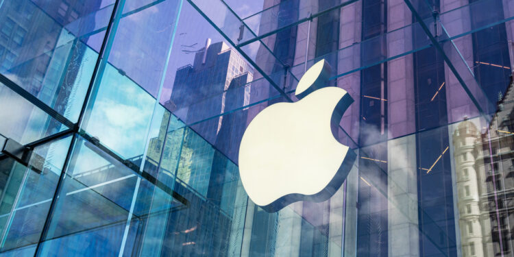 Apple Just Shocked Wall Street by Quietly Reaching $4 Trillion in Market Value