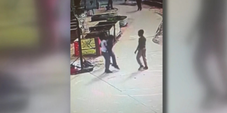 9-Year-Old North Carolina Student Saves Classmate from Choking with Heimlich Maneuver [Video]