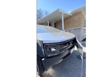 Cybertruck trim pieces coming unglued and flying off while driving.