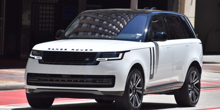 Jaguar Land Rover Halts U.S. Shipments After New 25% Import Tariff Takes Effect - Baller Alert Jaguar Land Rover Halts U.S. Shipments After New 25% Import Tariff Takes Effect