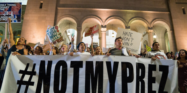 New Poll Shows Most Hispanic Voters Believe U.S. Is on the Wrong Track, Blame Trump for Economic Woes