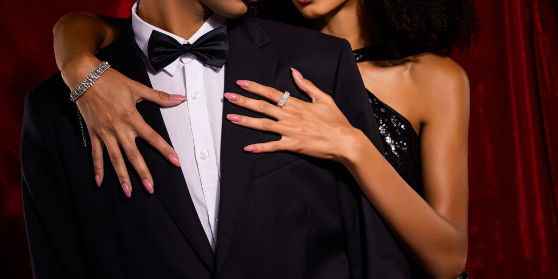 No Six-Figure Pay, No Play: Women Want Partners Making $172K While Men Settle At $101K