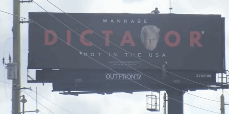 Billboard Goes Up in South Florida Labeling Trump a "Wannabe Dictator" [Video]