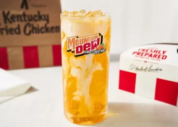 Smash or Pass: KFC and Mountain Dew Drop Sweet Lightning Peaches & Cream Soda