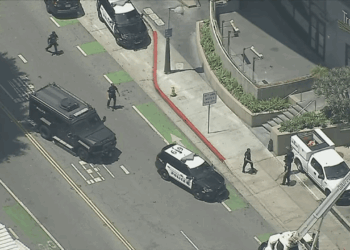 Cop Shot in Daylight Near Santa Monica Mall After Chasing Teen Shooter Suspect