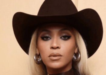 That’s Baller: Beyoncé Becomes a Billionaire, Making Her One of Only Five Musicians in History to Do It