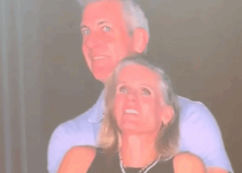 Married Astronomer CEO Resigns After Viral Coldplay Kiss Cam Incident