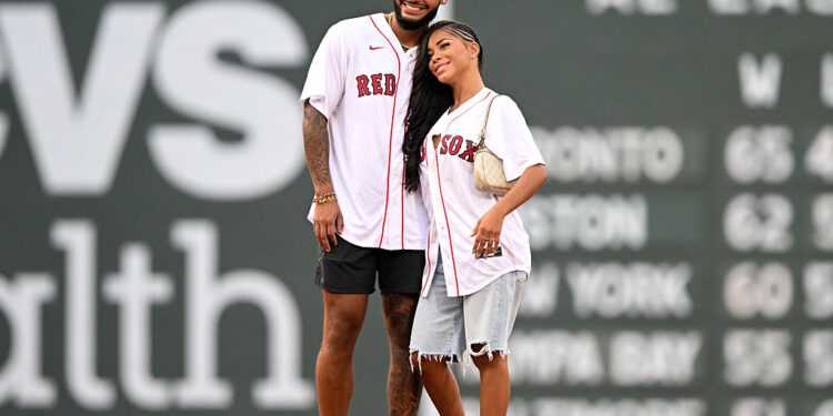 “Love Island” Season 7 Winners Amaya and Bryan Just Unfollowed Each Other—Is Another Breakup Brewing?