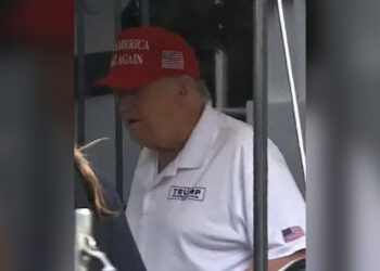 Trump Spotted Golfing on August 30 After Death Rumors—But Some Swear It Was a Body Double
