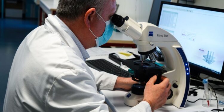 Man Comes Back from Panama with Flesh‑Eating Parasite — First U.S. Human Case