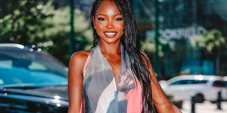 BuzzFeed Apologizes After Post Targeting "Love Island USA" Contestant Chelley Bissainthe Spurs Anti-Black Bias Backlash