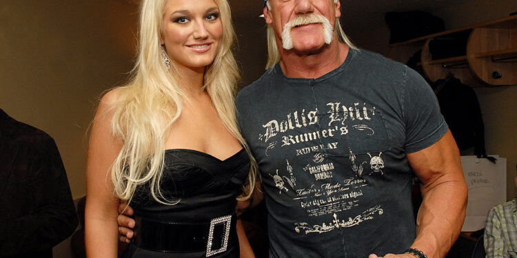 Hulk Hogan Allegedly Declined Meeting Brooke Hogan’s Kids Before Passing - Baller Alert Hulk Hogan Allegedly Declined Meeting Brooke Hogan’s Kids Before Passing