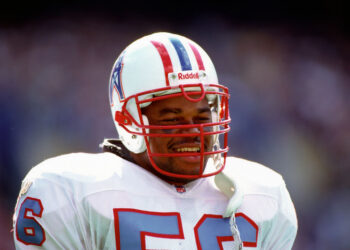 Ex-NFL Linebacker Micheal Barrow Arrested After Wild Family Brawl at Airport Involving Wife and Kids