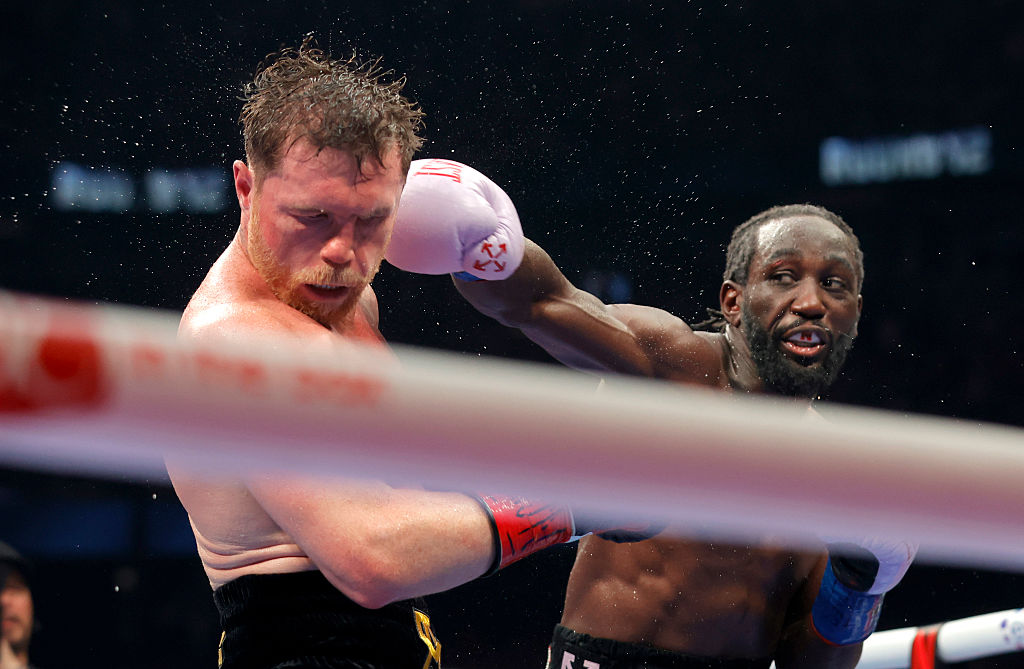 Crawford Beats Canelo Wins Undisputed Title With 10M Purse Canelo Crawford Beats Canelo Wins Undisputed Title With 10M Purse Canelo