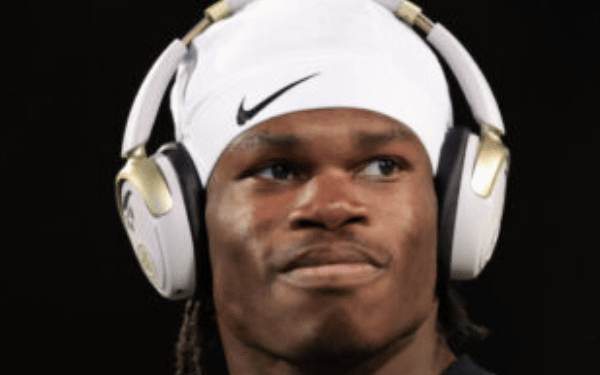 Jaguars Rookie Star Travis Hunter Out for Season After Major Knee Surgery