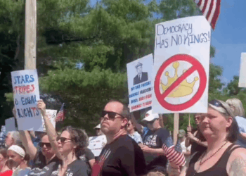 Millions Expected to Join “No Kings” Protest on October 18