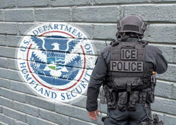 ICE Reportedly Buying Tool to Track Hundreds of Millions of Smartphones, Experts Call It Dangerous