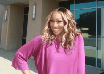 Yolanda Adams Sparks Debate and Support After Suggesting God Might Be Genderless [Video]