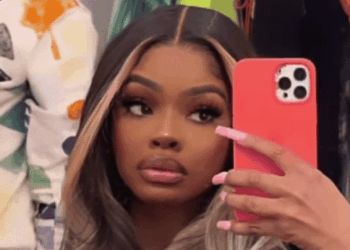 JT Seemingly Quits on Stage After Crowd Goes Silent—Says She’s “Done” Performing [Video]