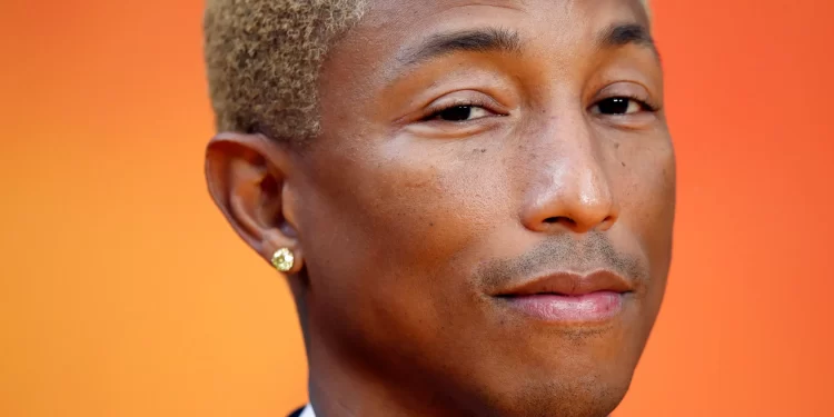 He Hates Politics: Pharrell Says Picking a Side Only Fuels Division [Video]