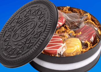 Oreo Launches Thanksgiving Cookie Collection with Turkey & Stuffing and Creamed Corn Flavors