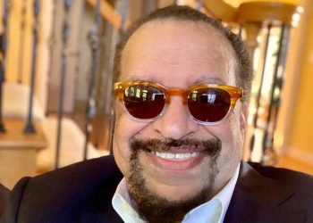 Gospel Legend Richard Smallwood Dies at 77, Leaving a Lasting Musical Legacy