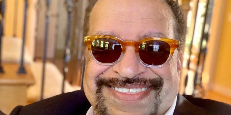 Gospel Legend Richard Smallwood Dies at 77, Leaving a Lasting Musical Legacy