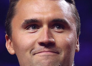 Charlie Kirk BLM Plaza mural removal