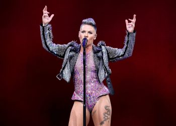 Singer Pink Quickly Slams Divorce Rumors After Reports Claim Split From Husband of 20 Years [Video]