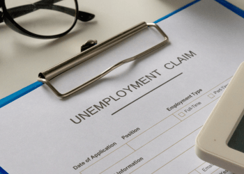 Unemployment Applications Climb to 231,000, Blowing Past Expert Predictions