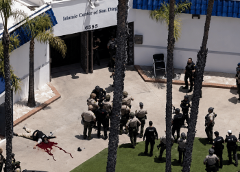 Teen Gunmen Kill Three at San Diego's Largest Mosque in Suspected Hate Crime; Suspects Dead