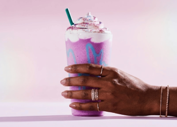 Starbucks Is Bringing Back The Unicorn Frappuccino, But Only The Fastest Fans Will Get One