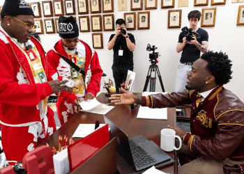 Kai Cenat Said No To The Bag: Adrien Broner And DeenTheGreat Tried Buying Their Way Into Streamer University
