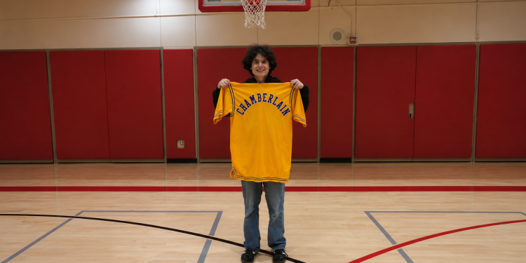 A 19-Year-Old Paid For Wilt Chamberlain's Finals Jacket At Goodwill And Sold It For ,600 - Baller Alert A 19-Year-Old Paid $3 For Wilt Chamberlain's Finals Jacket At Goodwill And Sold It For $89,600