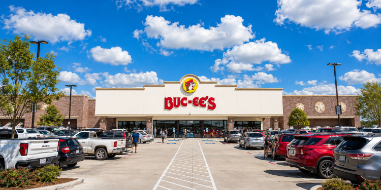 Buc-ee’s Is Taking Its Business To MAGA States: The CEO Says Conservative Places “Appreciate” Them More - Baller Alert Buc-ee’s Is Taking Its Business To MAGA States: The CEO Says Conservative Places “Appreciate” Them More
