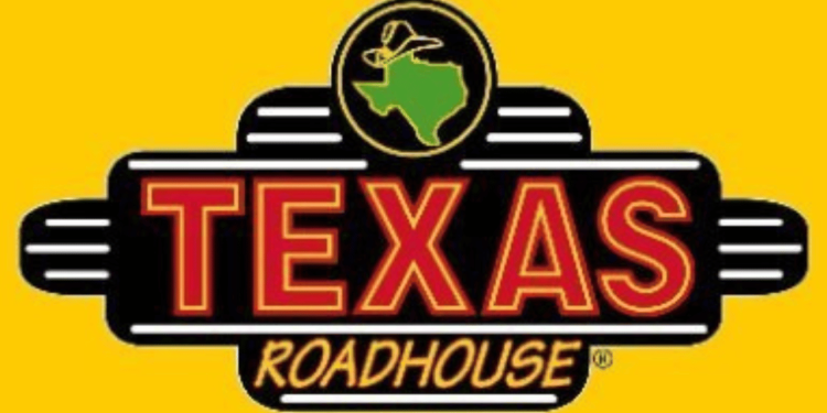 Texas Roadhouse Says Racist Food Tampering Claims Are "100% A Hoax," But Black Diners Say They're Done