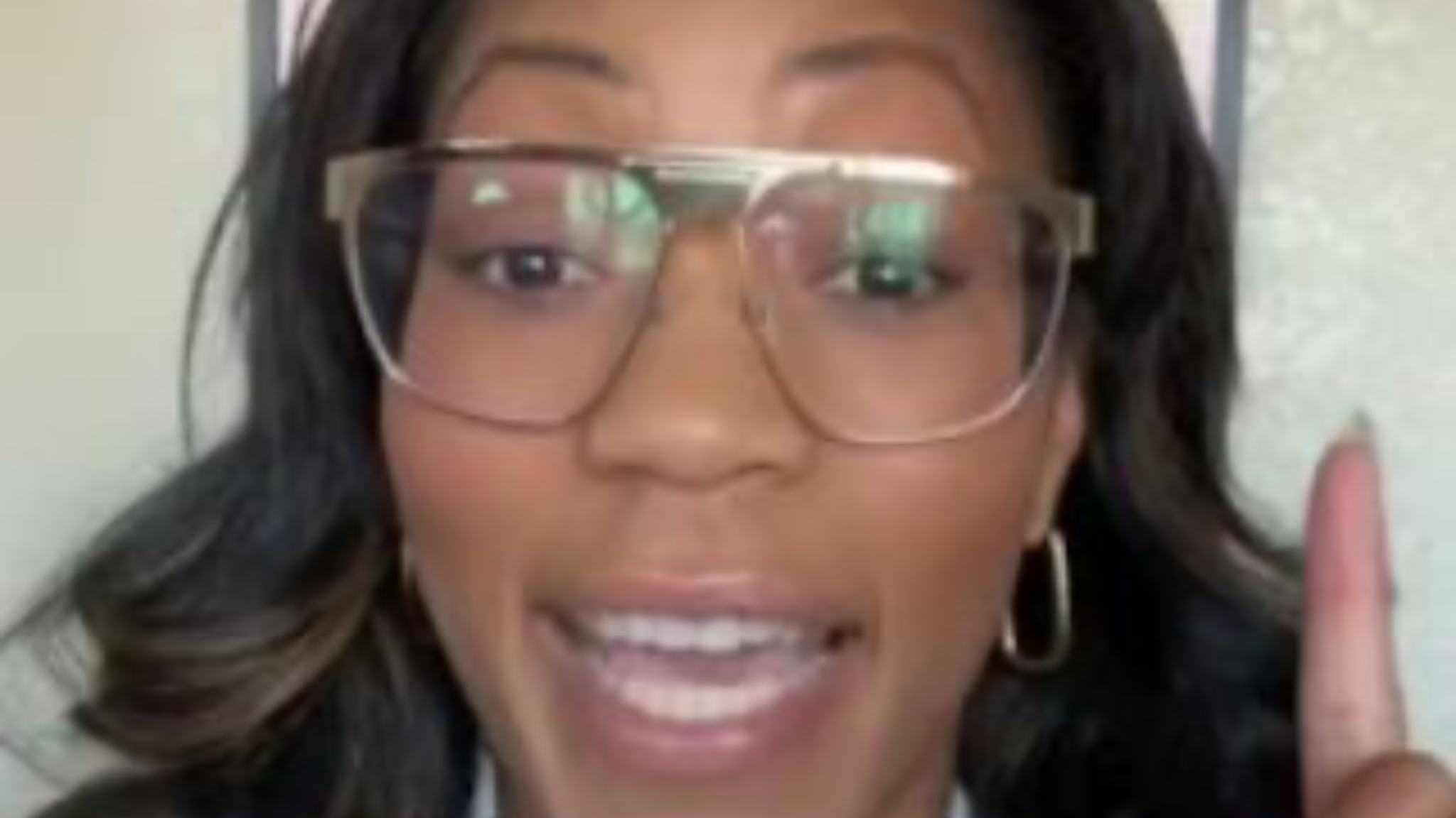 balleralert.com - Lacy J - Shiloh Luckey Charged in $13.3 Million Startup Fraud