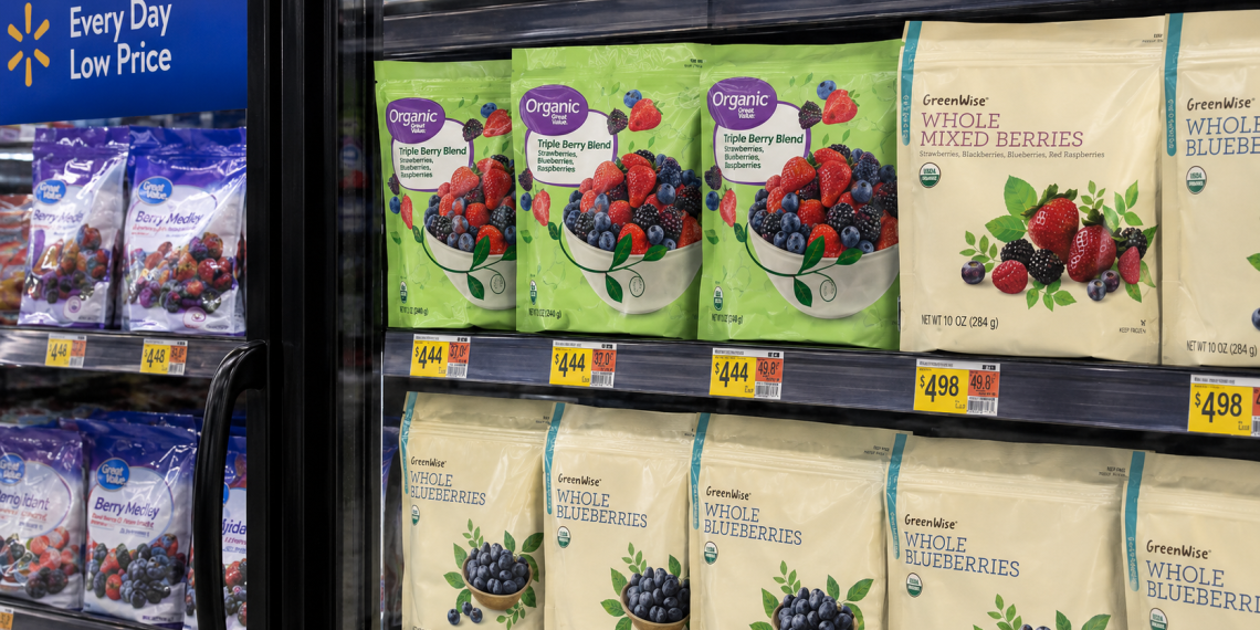 17 People Sick In Frozen Berry E. Coli Outbreak: Walmart Shoppers Need To Check Their Freezers
