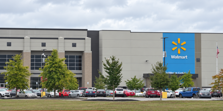 Homemade Rice Allegedly Ends With 19 People in the Hospital Following a Walmart Staff Potluck - Baller Alert Homemade Rice Allegedly Ends With 19 People in the Hospital Following a Walmart Staff Potluck